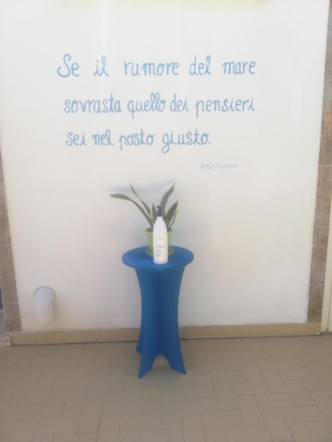 Sicilia Mare Hotel Porto Palo Exterior foto